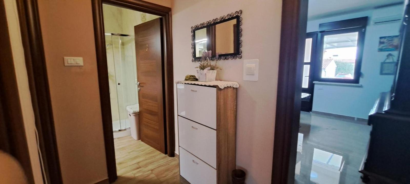 Apartments Dorde & Anna Fazana Luaran gambar