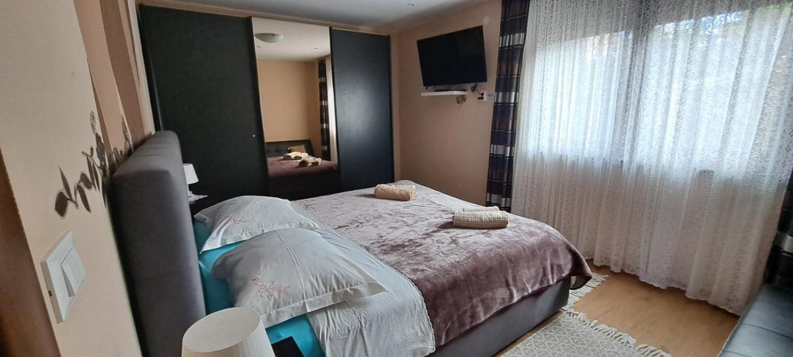 Apartments Dorde & Anna Fazana Luaran gambar