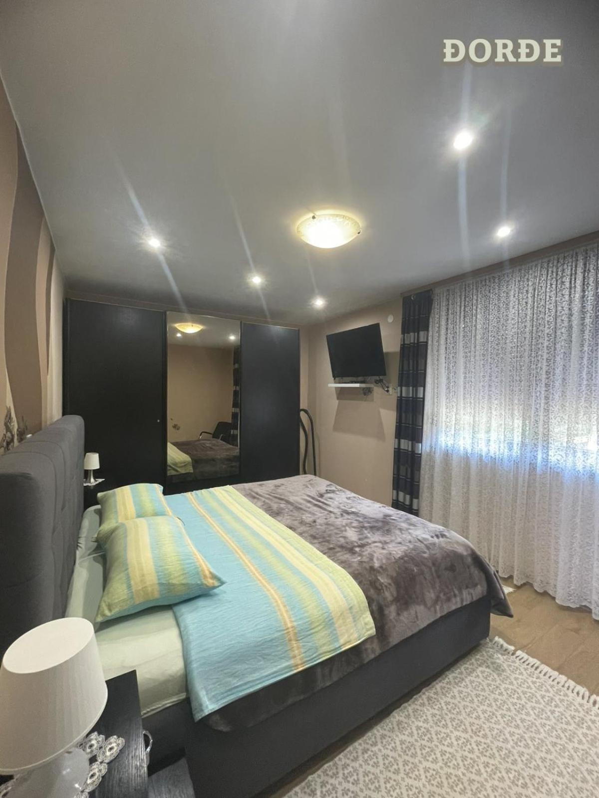 Apartments Dorde & Anna Fazana Luaran gambar